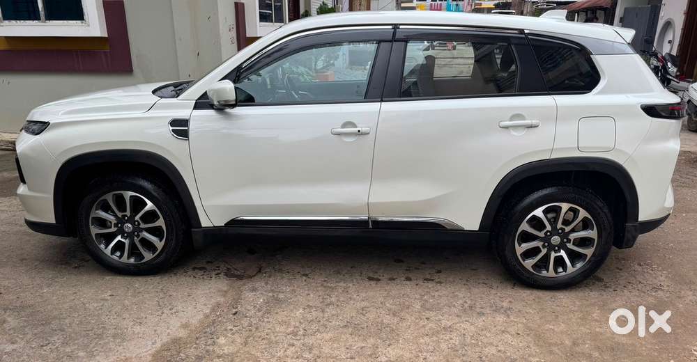 Maruti Suzuki Grand Vitara 2024 Cng & Hybrids 49000 Km Driven
