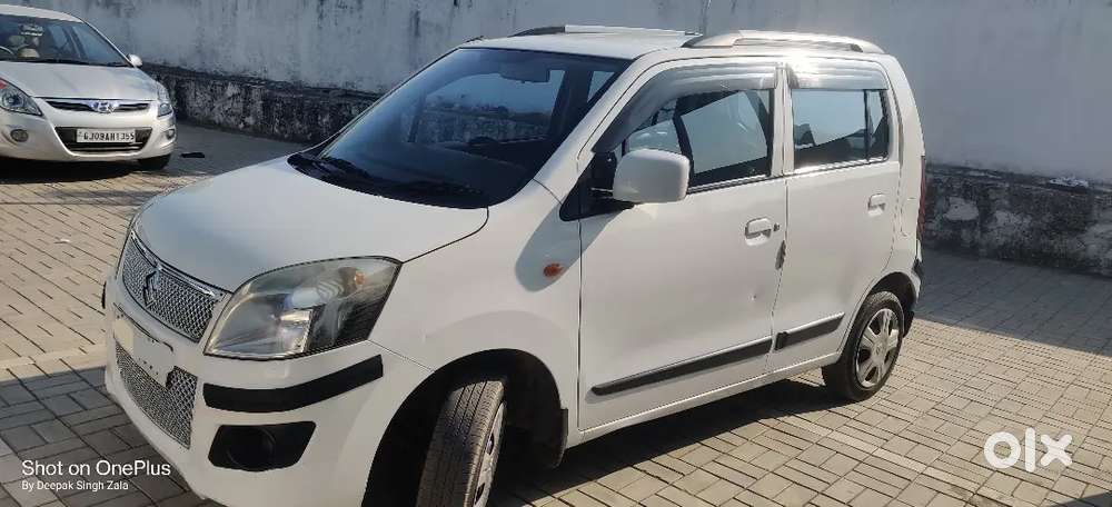 Wagonr Vxi 2015 Model (white)