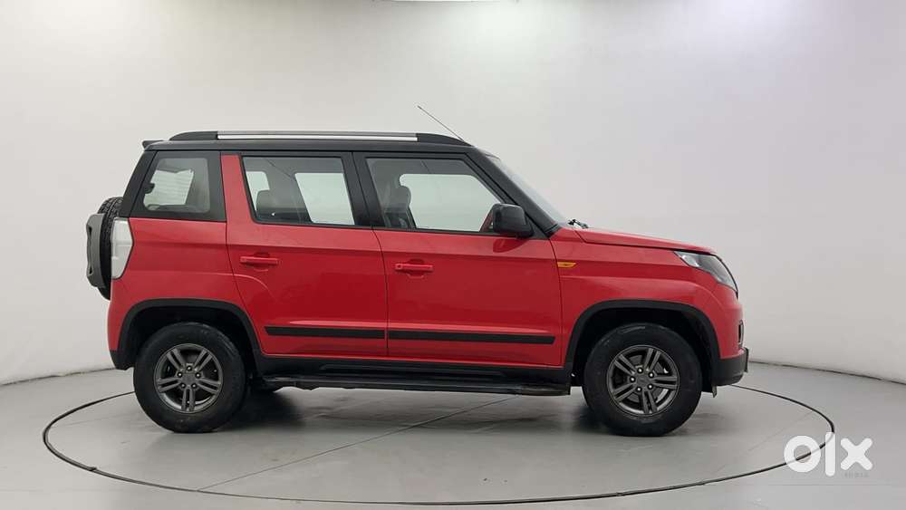 Mahindra Tuv 300 T10 Dual Tone, 2019, Diesel