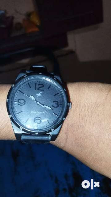 Fastrack on sale gunmetal watches