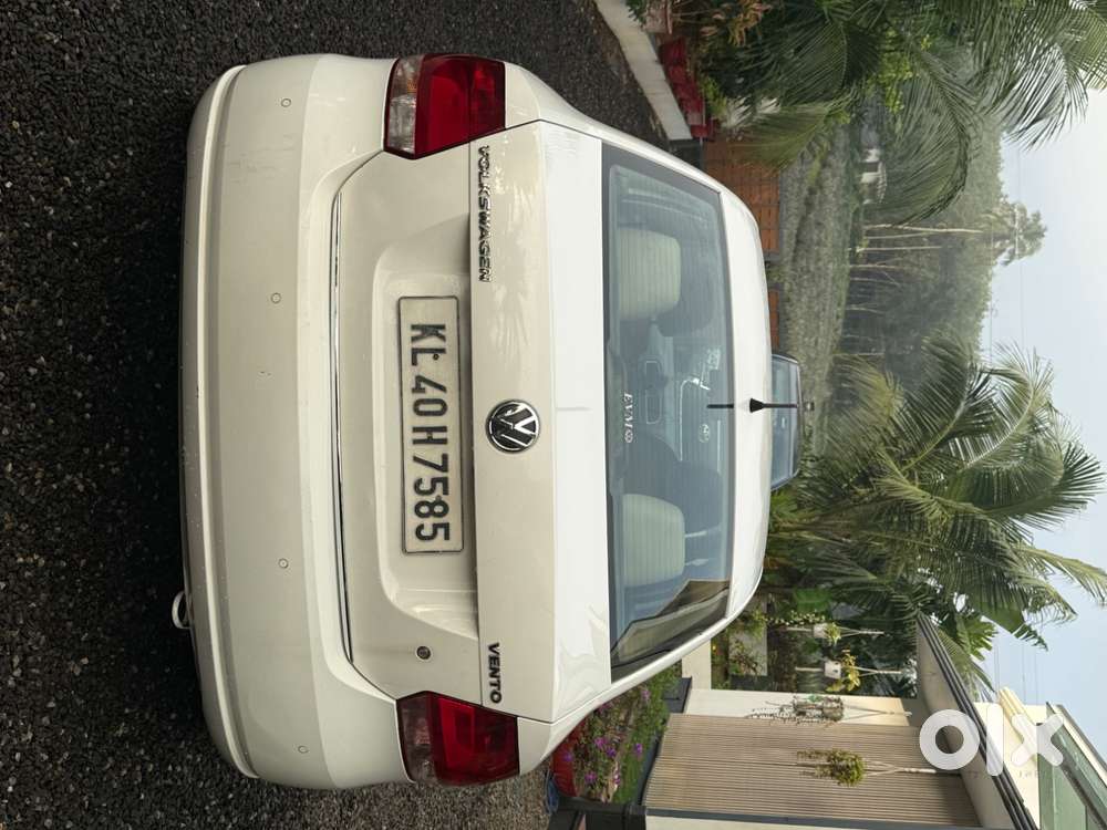 Volkswagen Vento 2013 Highline Petrol – For Sale