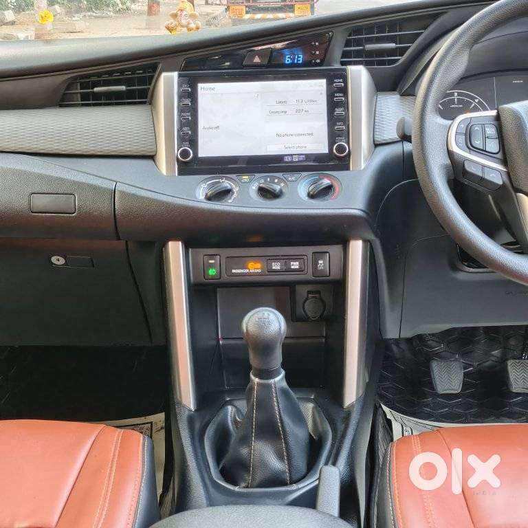 Toyota Innova Crysta 2.4 G Mt 7 Str, 2023, Diesel