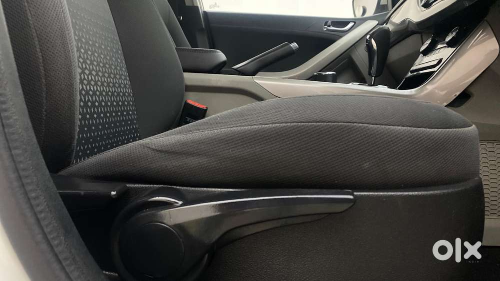 Tata Nexon 1.2 Revotron Xza Plus, 2019, Petrol