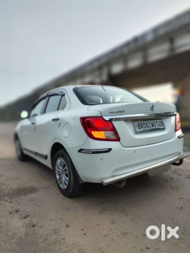Maruti Suzuki Dzire 1.2 Vxi, 2022, Petrol