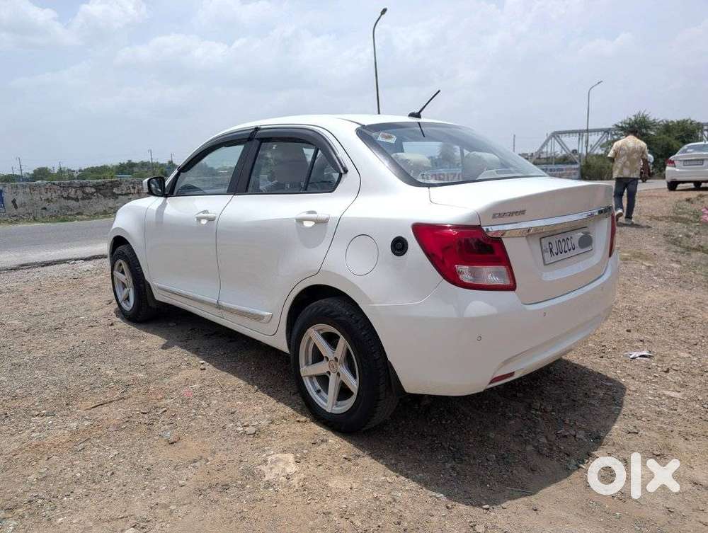 Maruti Suzuki Swift Dzire 1.3 Vxi, 2022, Cng & Hybrids