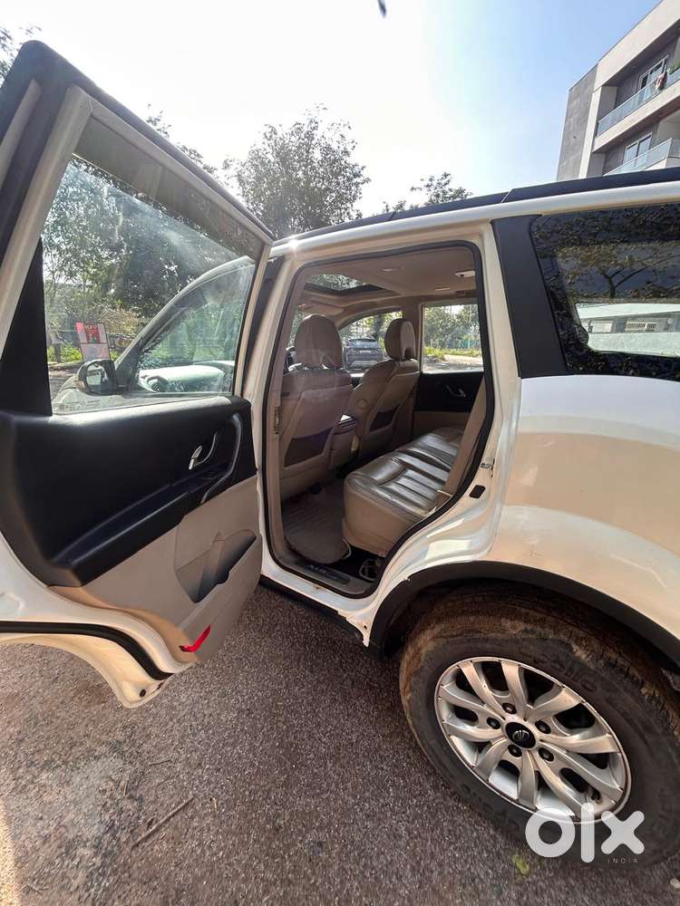 Mahindra Xuv500 At W10 Awd, 2017, Diesel