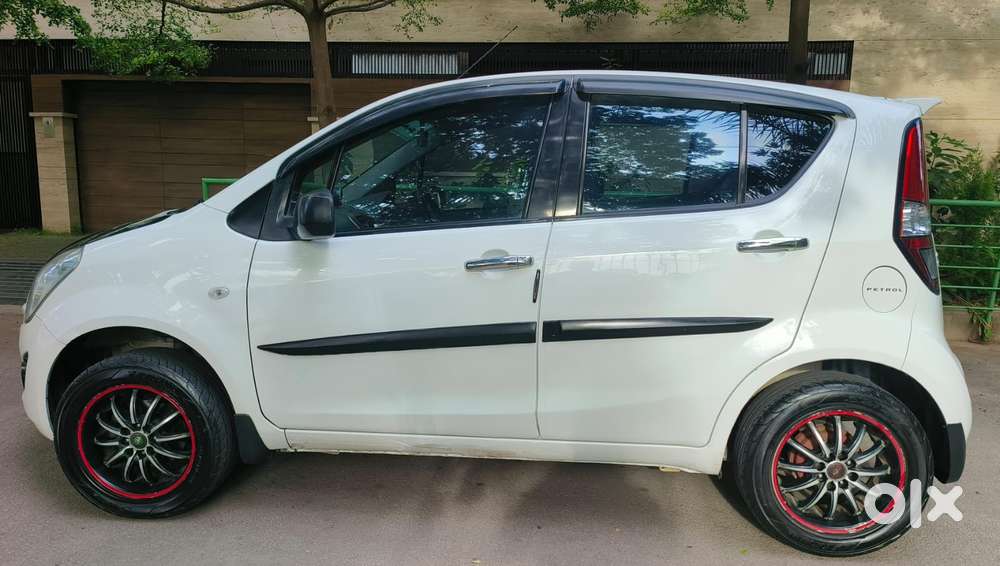Maruti Suzuki Ritz Vxi, 2013, Petrol