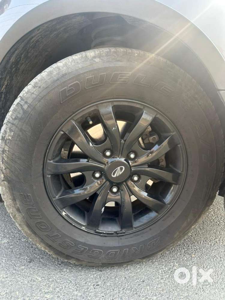 Mahindra Xuv500 2018 Diesel Well Maintained