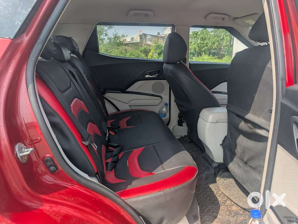 Mahindra Xuv300 W8 Option Dual Tone, 2020, Petrol