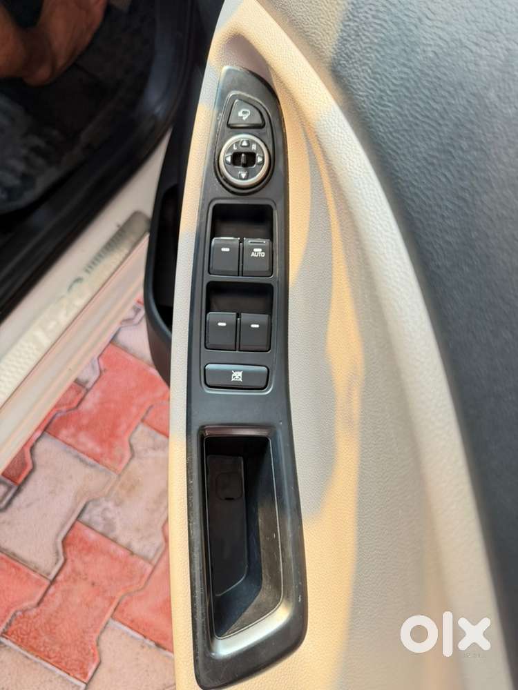 Hyundai I20 2014 Petrol 88000 Km Driven