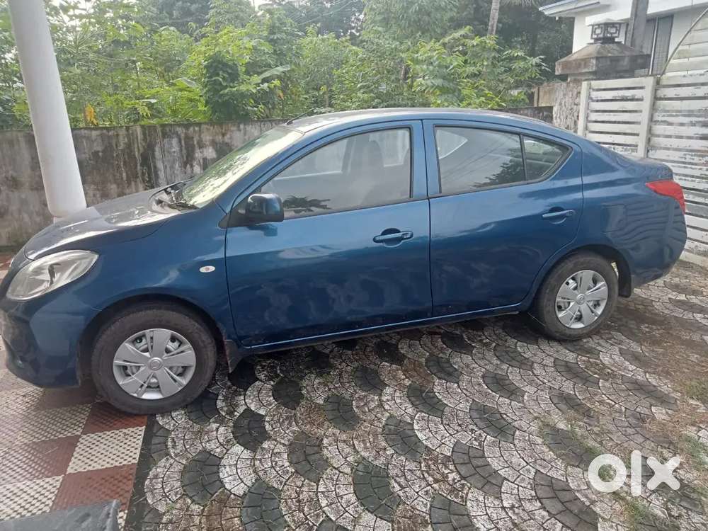 Nissan Sunny Petrol 2014