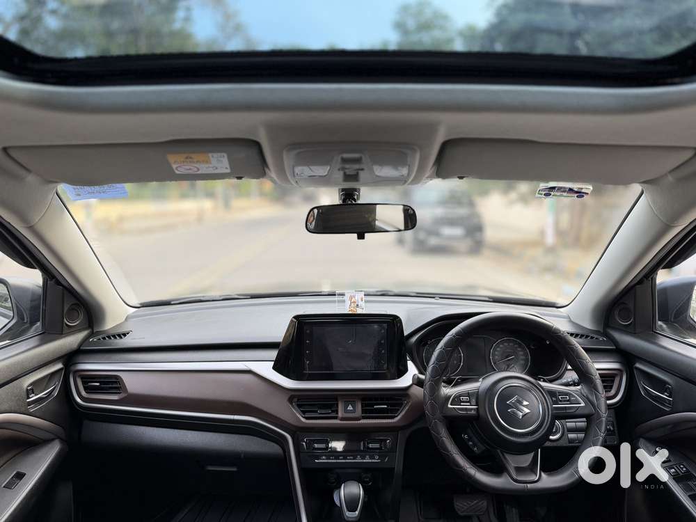 Maruti Suzuki Brezza 1.5 Zxi At Smart Hybrid, 2025, Petrol