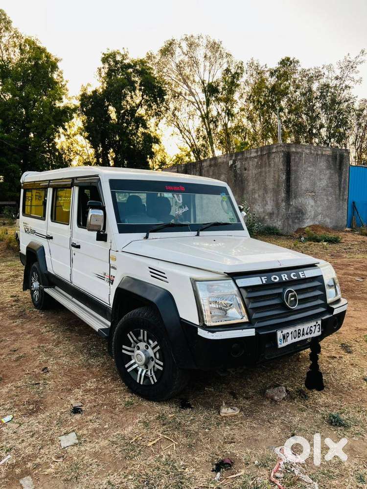 Force Motors Trax Cruiser 2021 Diesel  12 Seater  2nd Owner  Excell