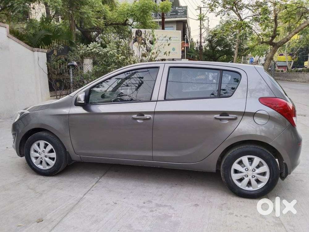 Hyundai I20 Sportz 1.2 Bs-iv, 2013, Petrol