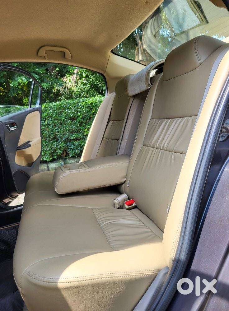 Honda City 1.5 V 5th Gen I-vtec Mt, 2019, Petrol