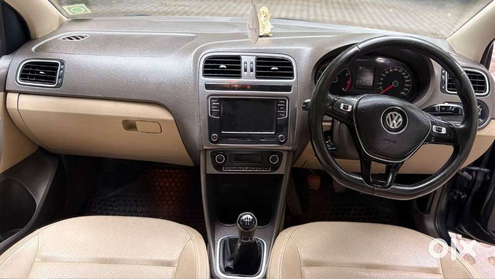Volkswagen Vento 1.6 Highline, 2020, Petrol