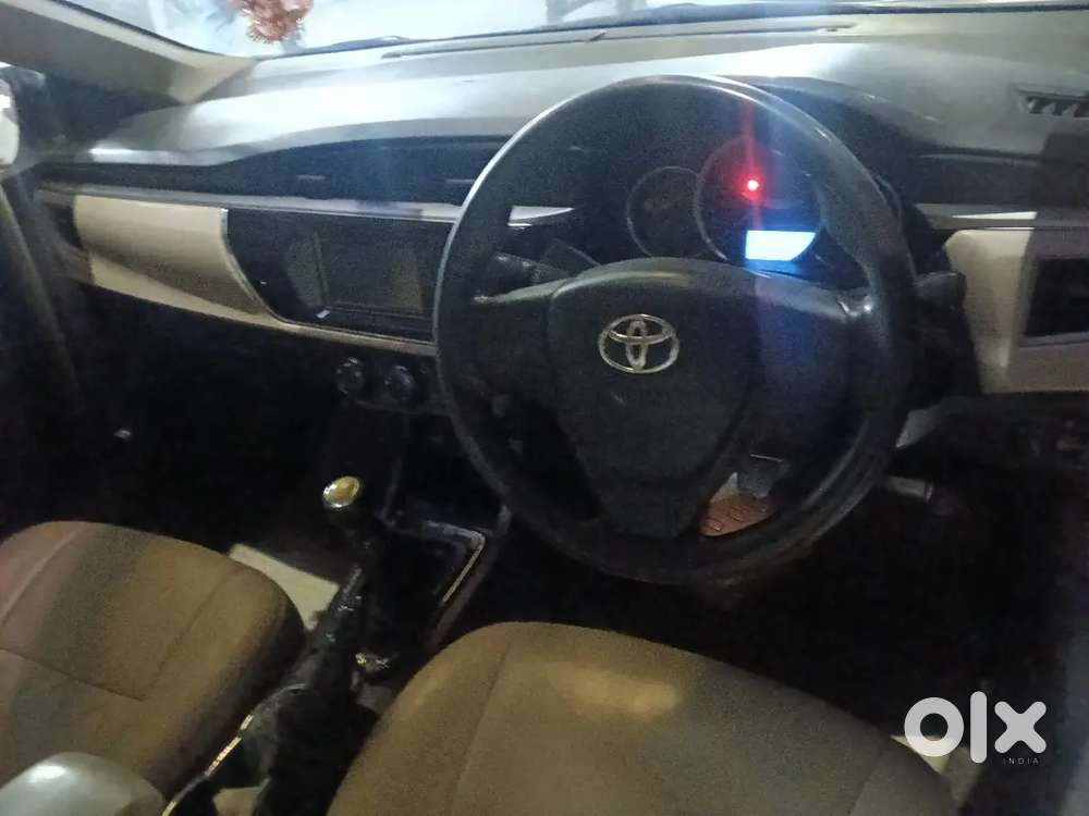 Toyota Corolla Altis 2014