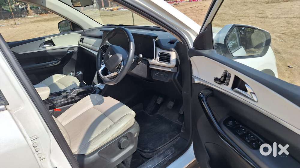 Mahindra Xuv700 2.2 Ax 7 Diesel Mt Str, 2024, Diesel