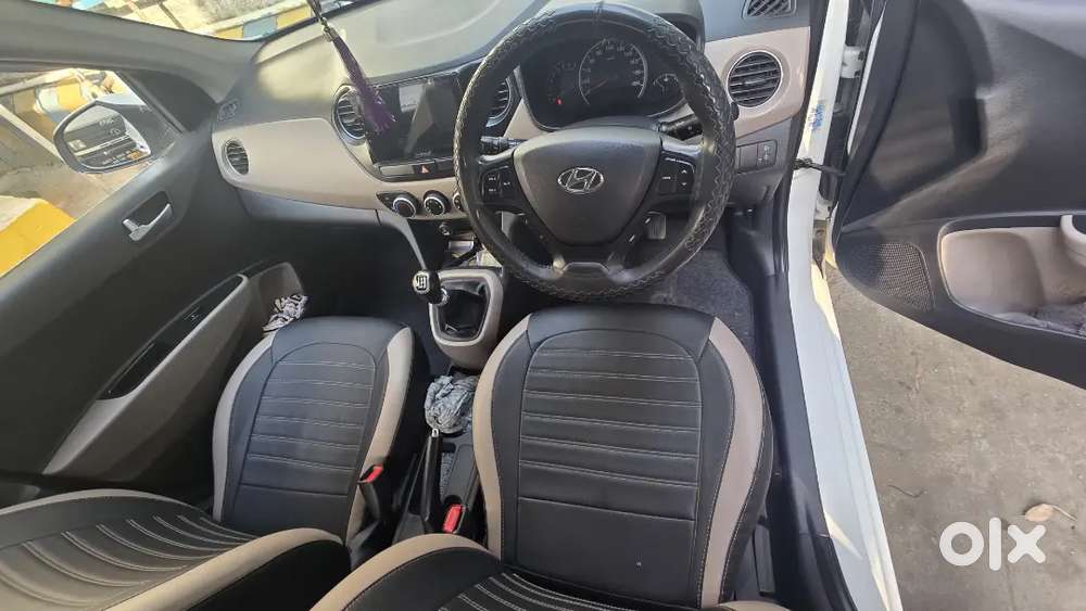 Hyundai Grand I10 2016 Petrol 32000 Km Driven