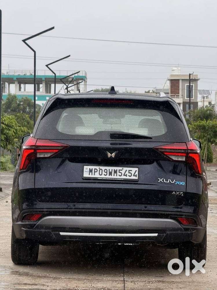 Mahindra Xuv700 2.2 Ax 7 Diesel At Luxury Pack Str Awd, 2022, Diesel