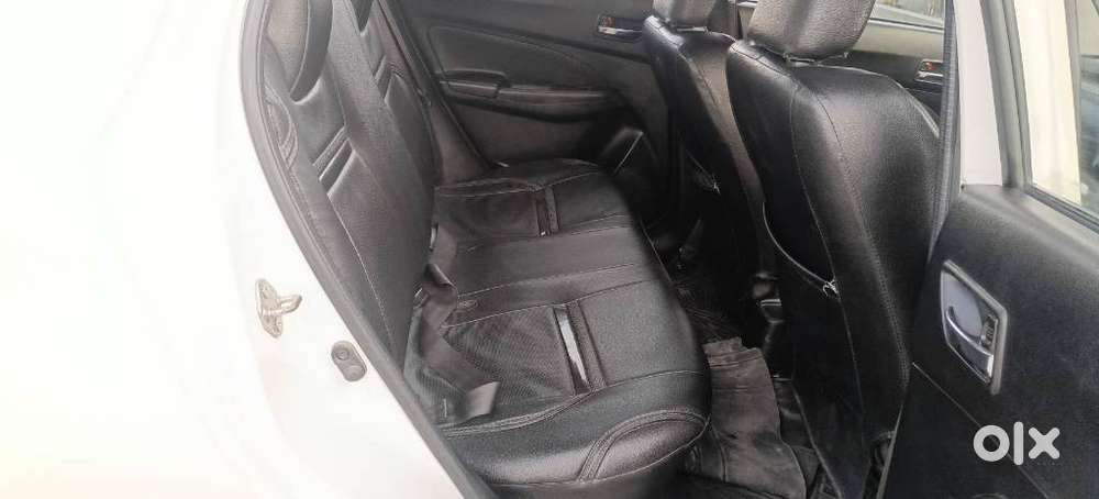 Maruti Suzuki Swift Vxi + Manual, 2021, Petrol