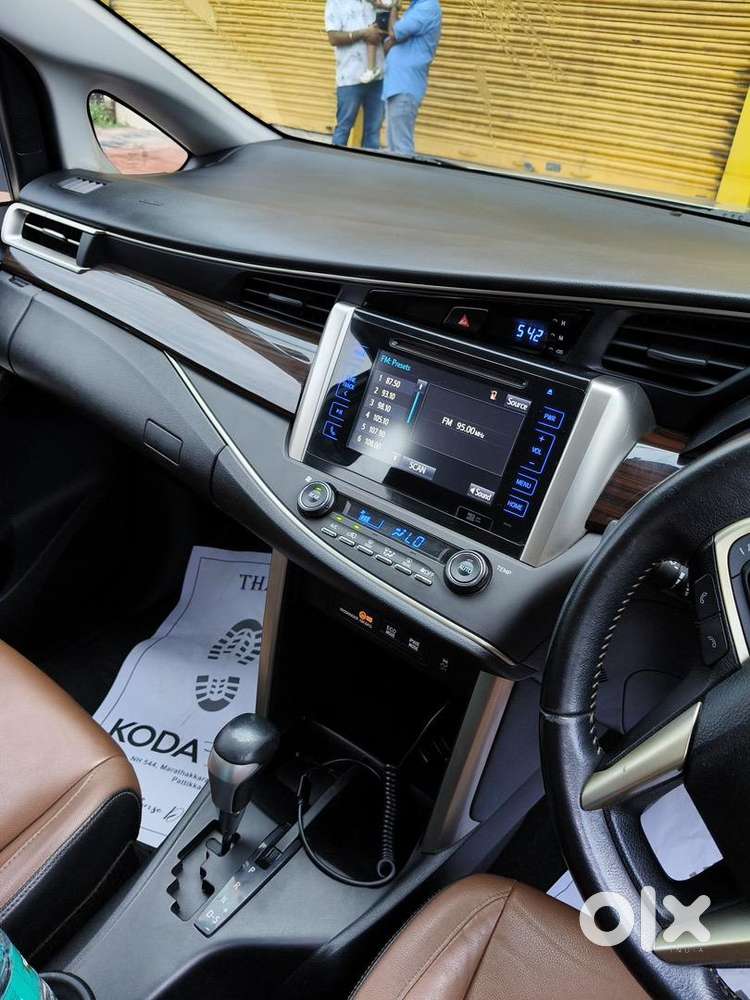 Toyota Innova Crysta 2.8 Z 2016 Original Kerala