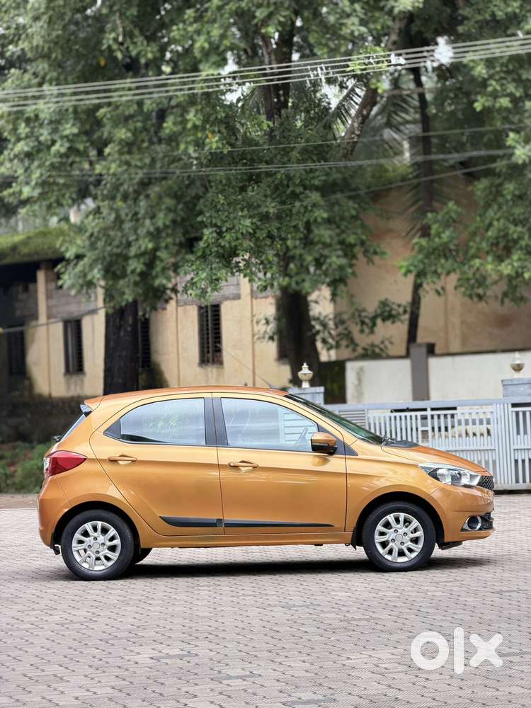 Tata Tiago 1.2 Revotron Xza, 2018, Petrol