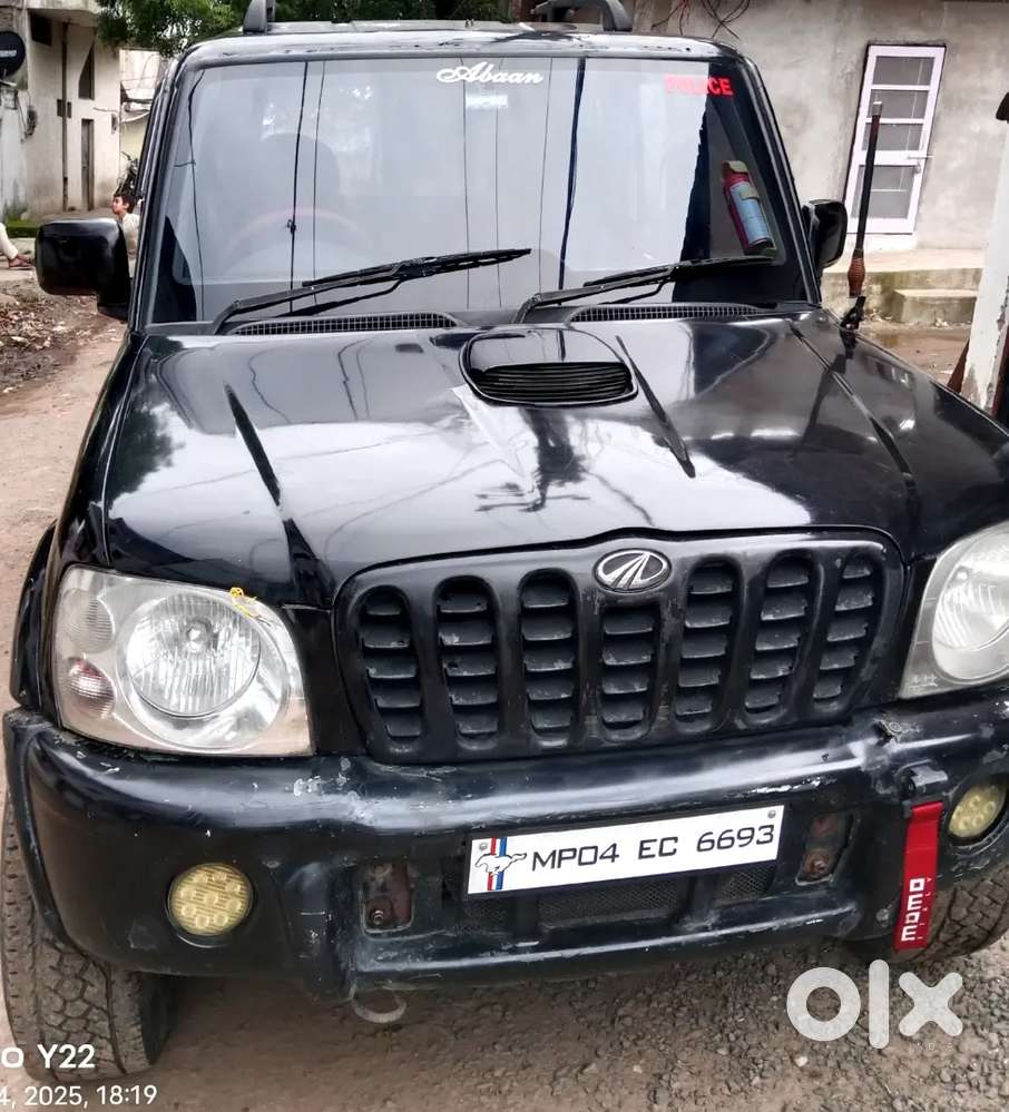 Mahindra Scorpio Sportz 2006