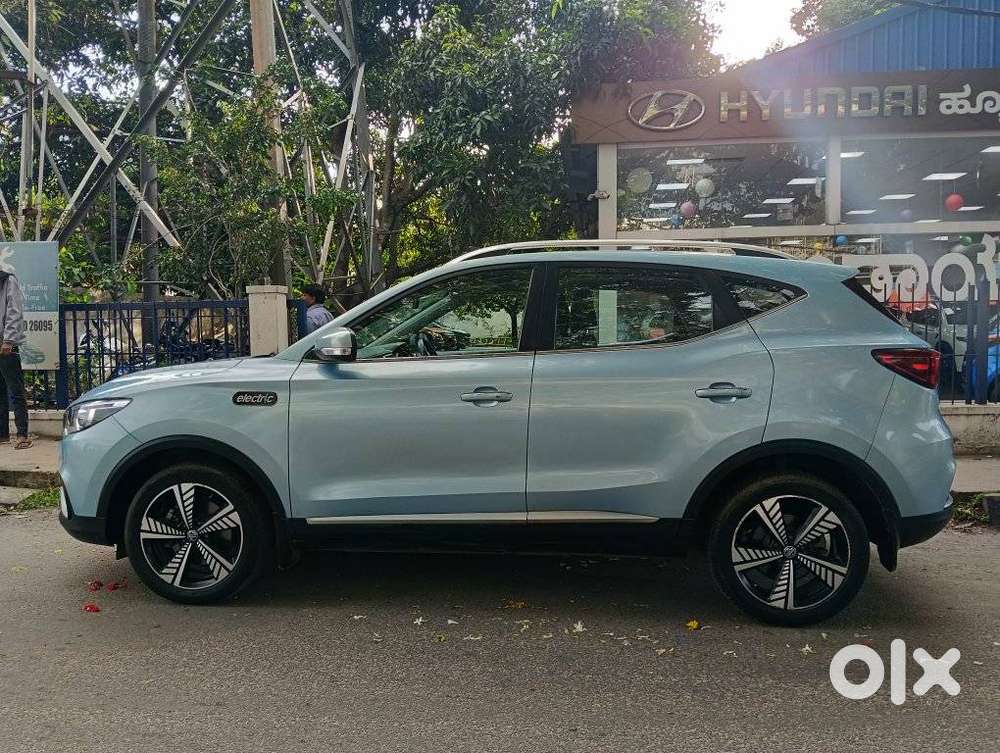 Mg M9, 2020, Electric