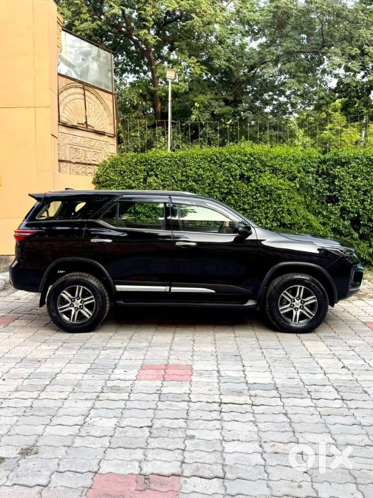 Toyota Fortuner 4x2 At 2.8 Diesel, 2025, Diesel