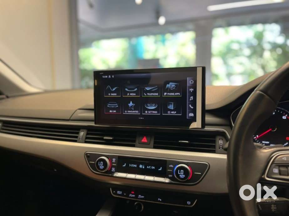 Audi A4 2.0 Premium Plus 40 Tfsi, 2024, Petrol