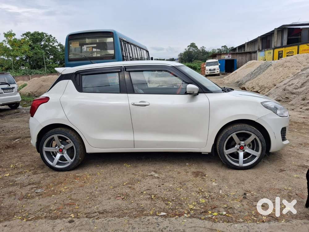 Swift Vxi Ags 2022 Petrol