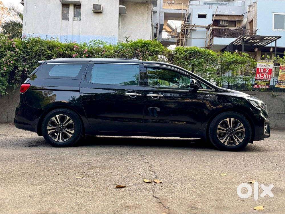 Kia Carnival Prestige, 2023, Diesel