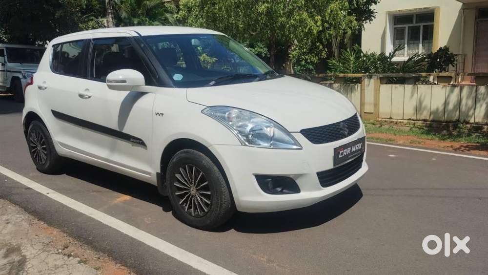 Maruti Suzuki Swift 2011-2014 Vxi, 2012, Petrol