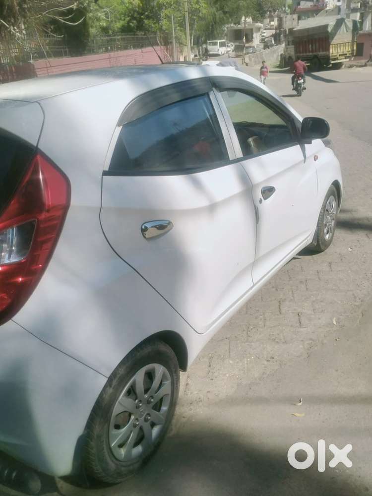 Hyundai Eon Magna 2017
