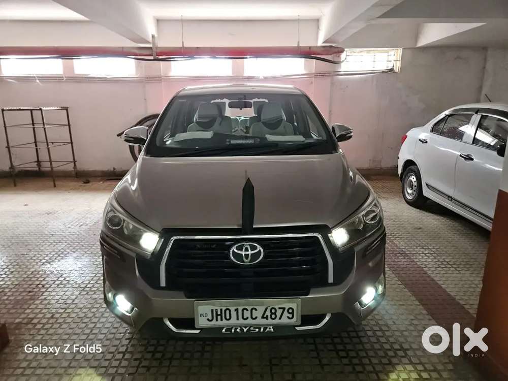 Toyota Innova Crysta 2016 Diesel Manual