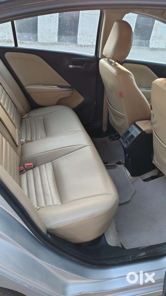 Honda City V Mt Exclusive, 2015, Petrol