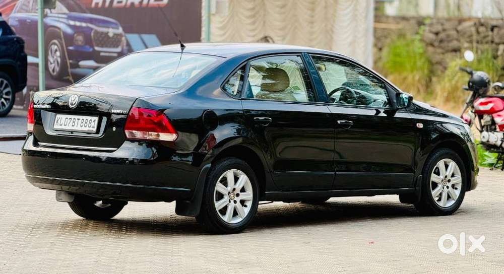 Volkswagen Vento 2010-2013 Petrol Highline, 2012, Petrol