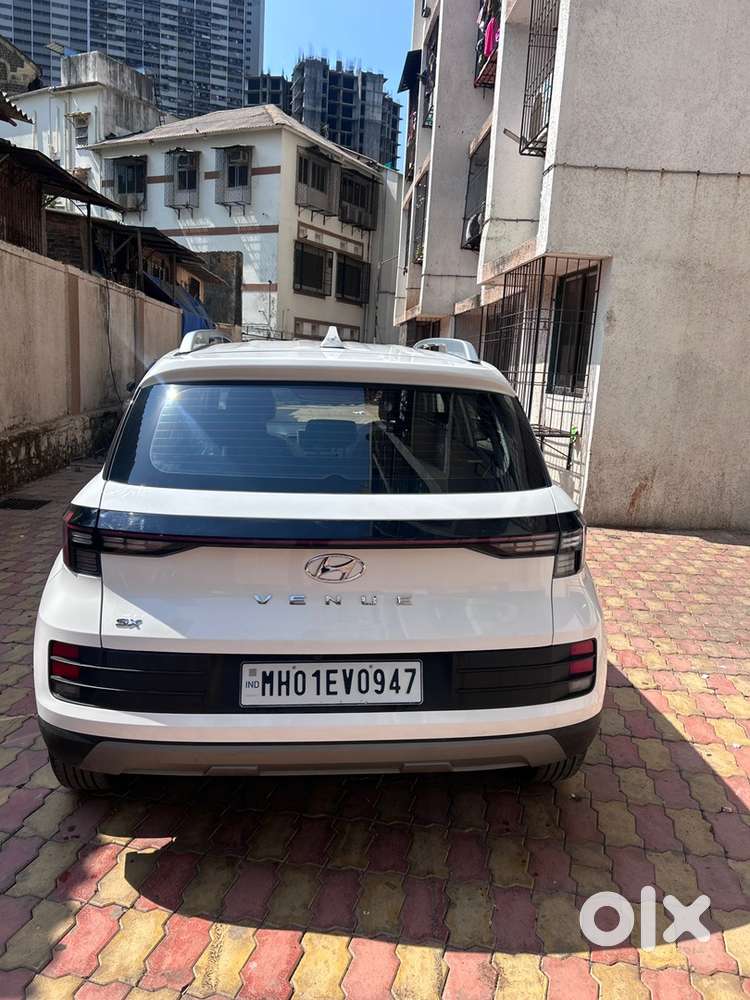 Hyundai Petrol 2025 Km Driven