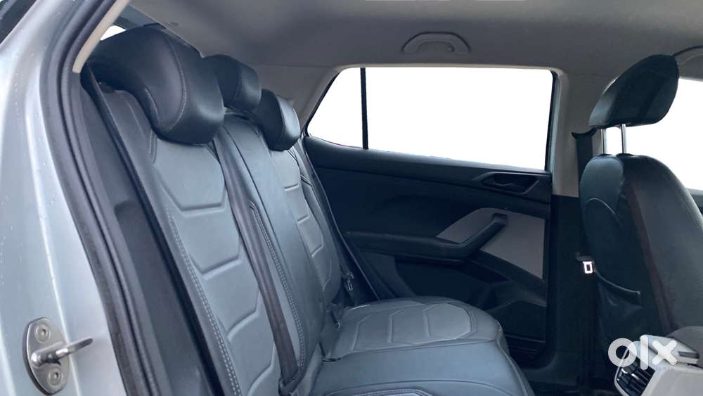 Skoda Kushaq 1.0 Tsi Active, 2022, Petrol