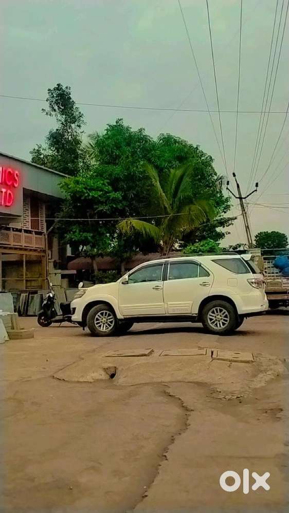Toyota Fortuner Diesel 2013