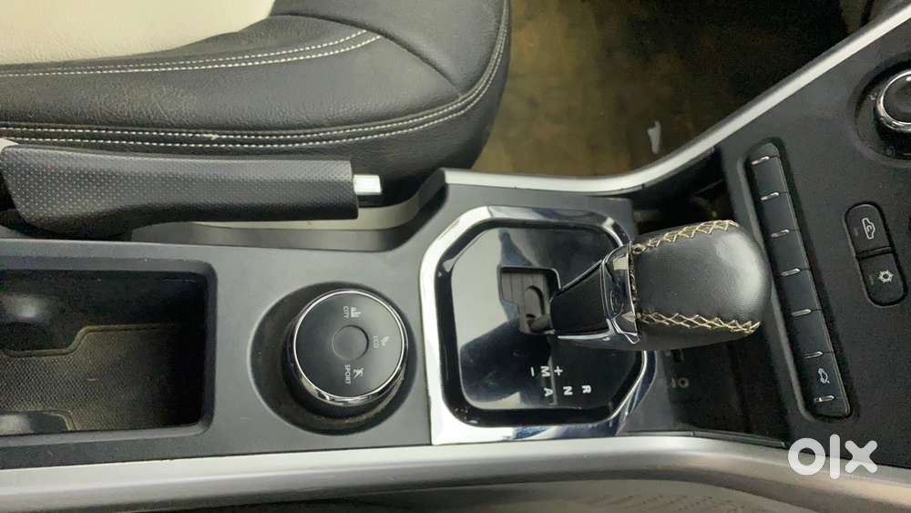 Tata Nexon 1.2 Revotron Xma, 2019, Petrol