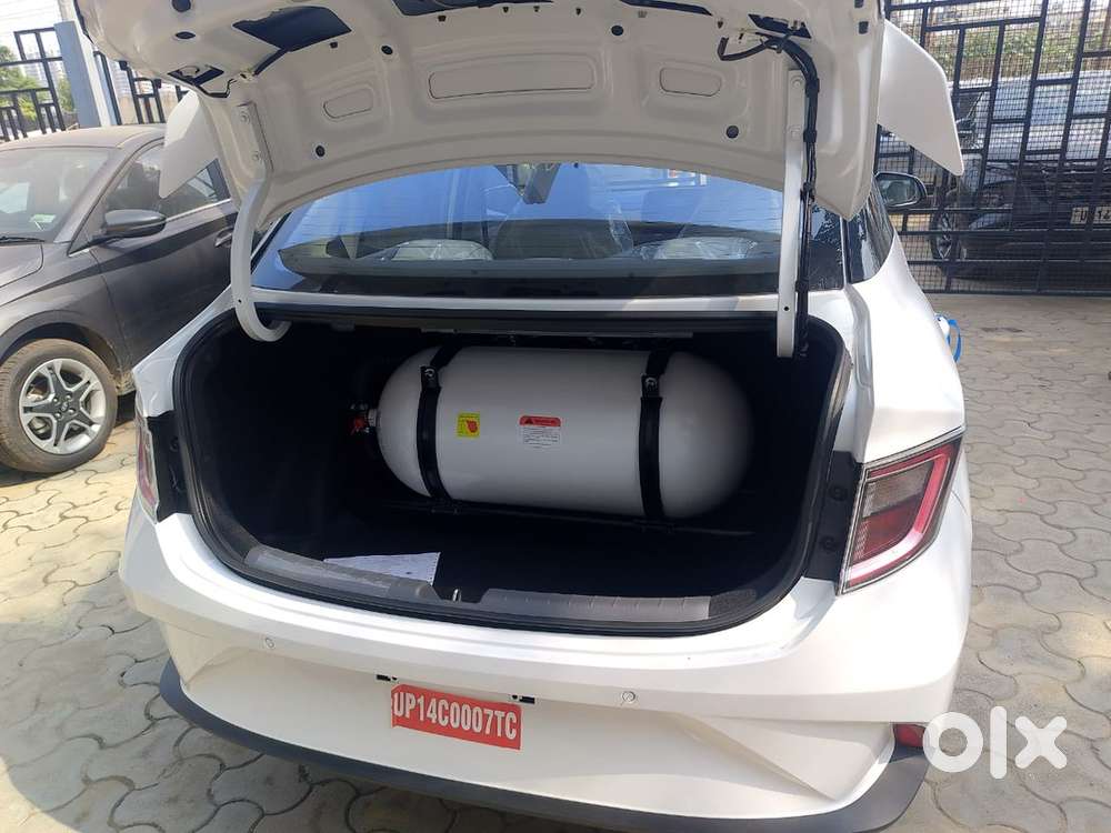 New Hyundai Aura Car Kam Sa Kam Downpymant Par Finance Kar Ka