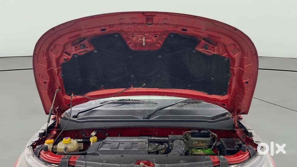 Mahindra Kuv 100 2016-2017 Mfalcon G80 K4, 2016, Petrol