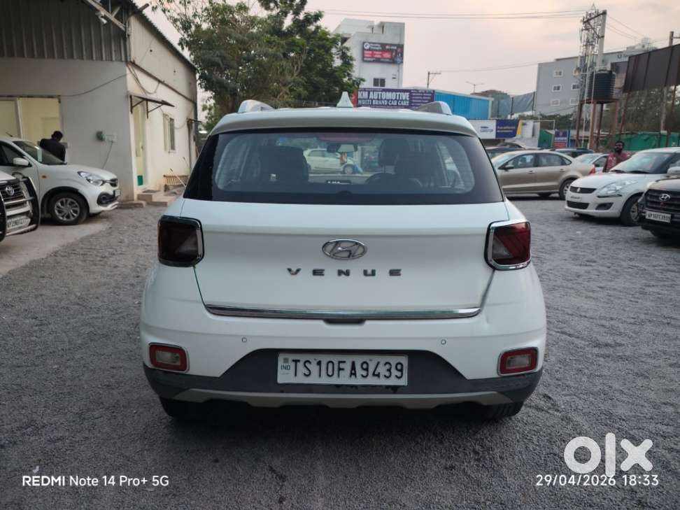 Hyundai Venue 1.2 S Plus, 2021, Petrol
