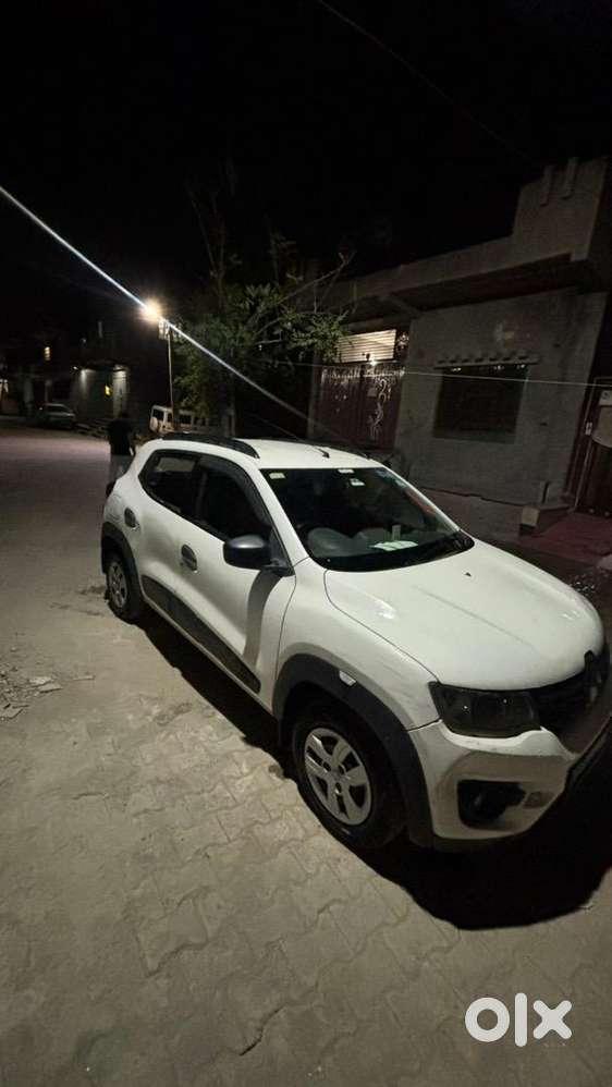 Renault Petrol Manual 2016 Year