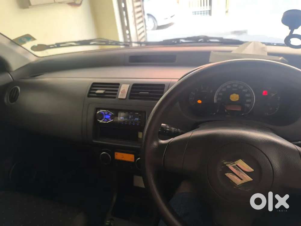 Maruti Suzuki Swift 2006 Year