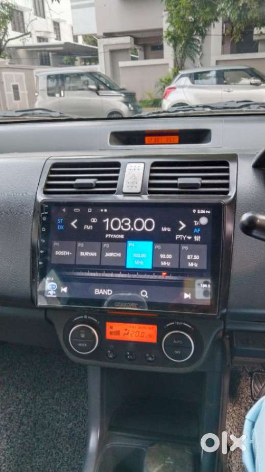 Maruti Suzuki Swift Dzire Zxi, 2011, Petrol