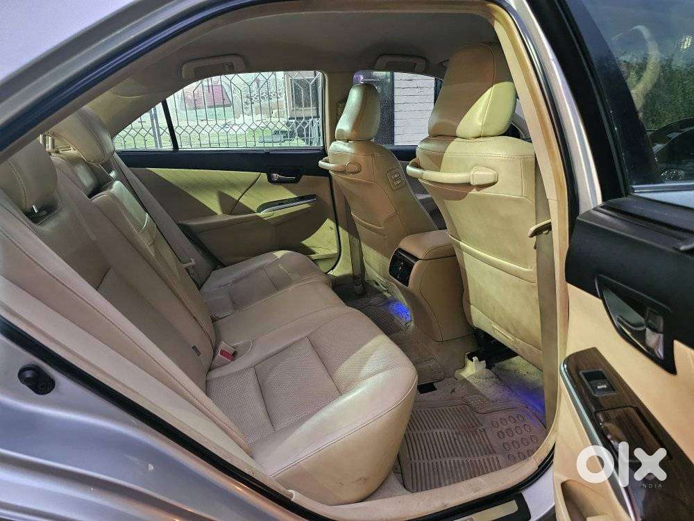 Toyota Camry Hybrid 2.5, 2016, Petrol