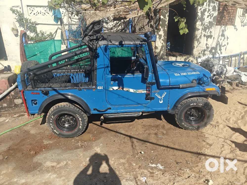 Mahindra Jeep 2005